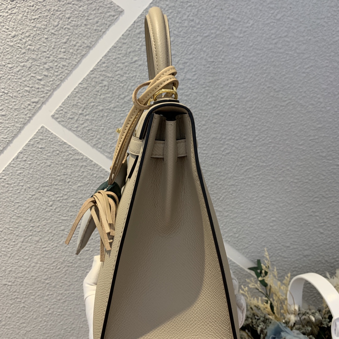 에르메스 켈리백25 엘리펀트그레이 금장 앱송